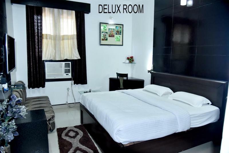 Hotel Royal Classic Bareilly Eksteriør bilde