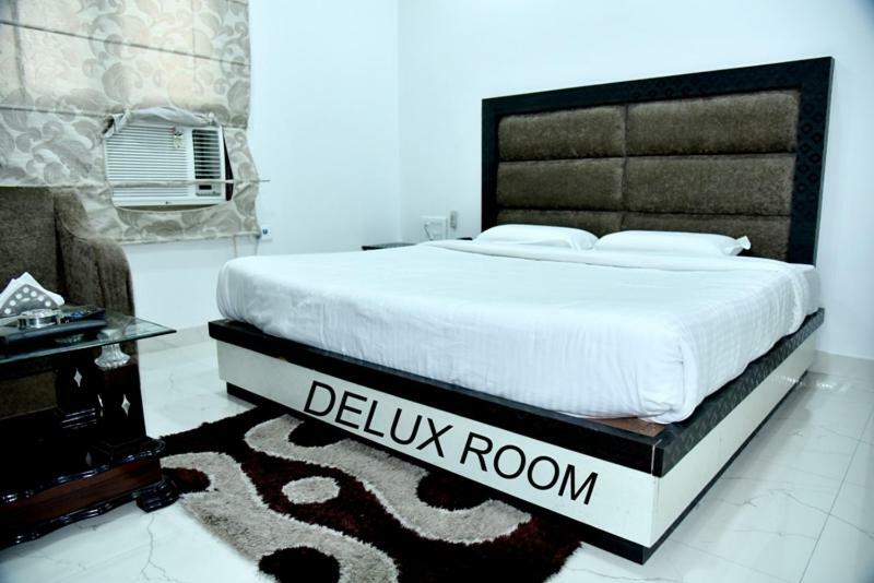 Hotel Royal Classic Bareilly Eksteriør bilde
